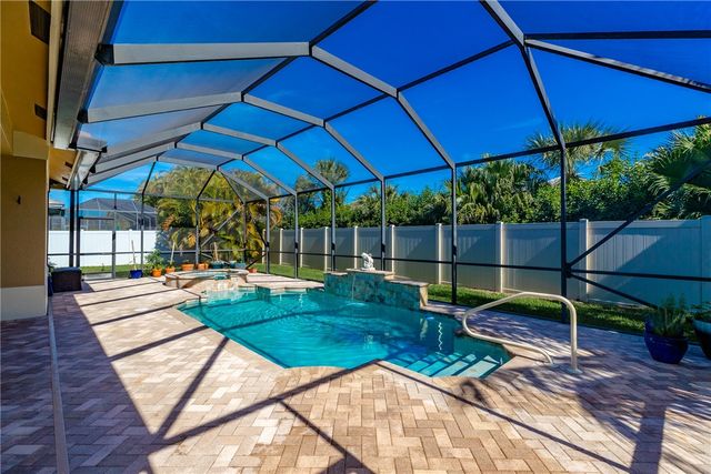 460 Wingate Terrace SW, Vero Beach, FL 32968
