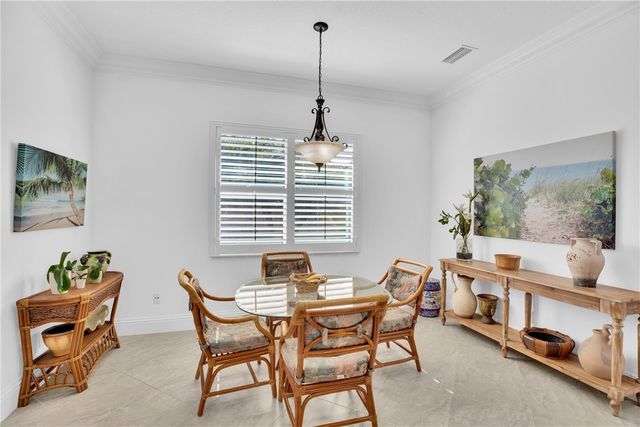 460 Wingate Terrace SW, Vero Beach, FL 32968