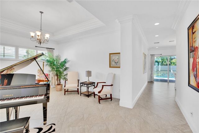 460 Wingate Terrace SW, Vero Beach, FL 32968