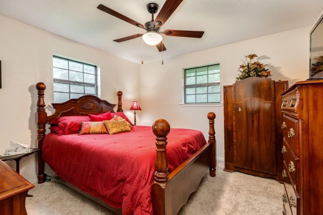 4821 County Road 288, Angleton, TX 77515