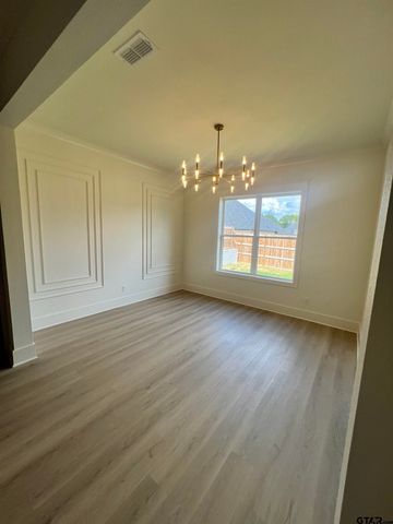 1214 Golden Eagle Way, Whitehouse, TX 75791
