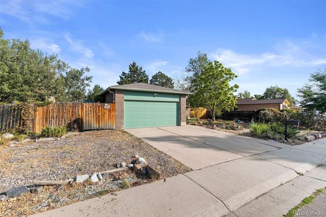 4963 Billings Street, Denver, CO 80239