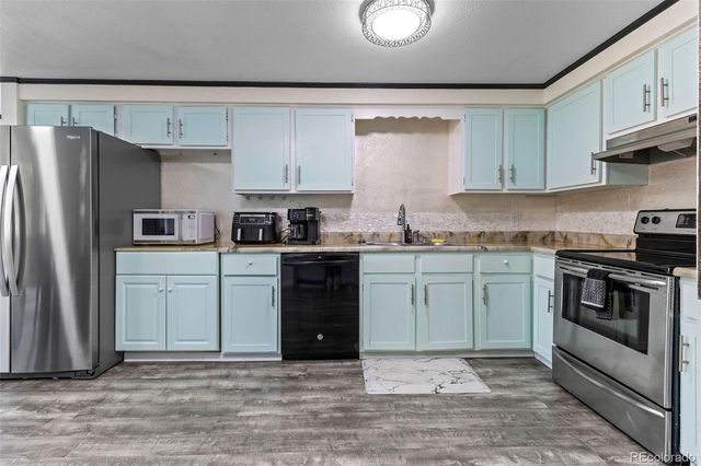 4963 Billings Street, Denver, CO 80239