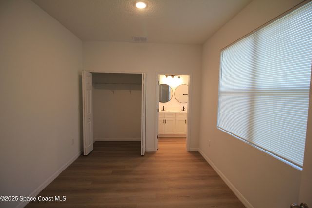 432 Garvey Road SW, Palm Bay, FL 32908