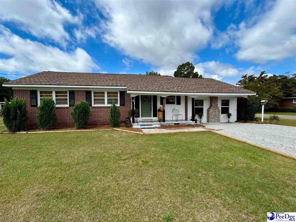 2401 Broad Dr, Florence, SC 29505