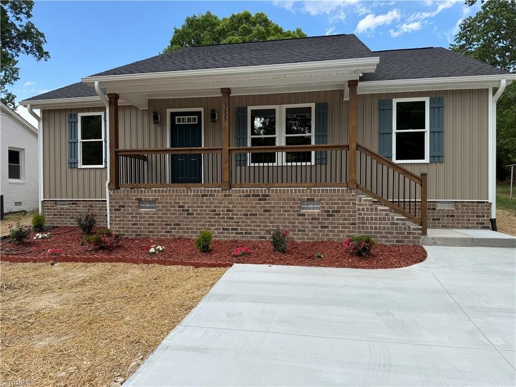 315 Small Street, Thomasville, NC 27360