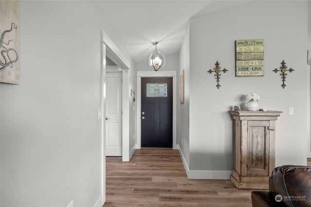 571 Puffin Avenue NE, Ocean Shores, WA 98569