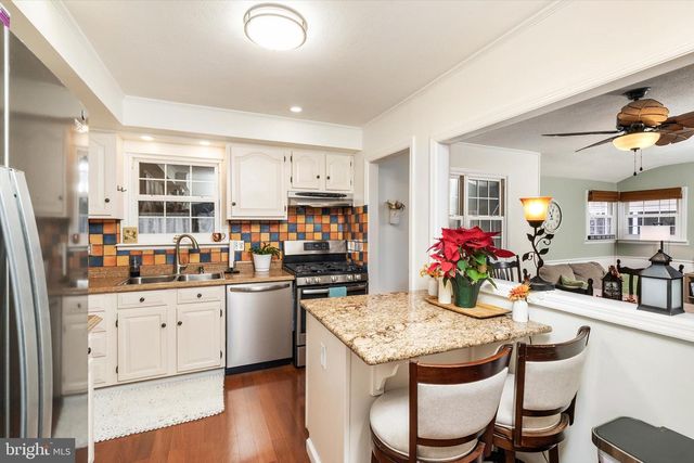 4 IMPERIAL DR, Hamilton, NJ 08690