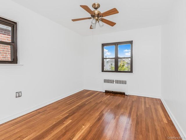 1863 Williamsbridge Road, Bronx, NY 10461