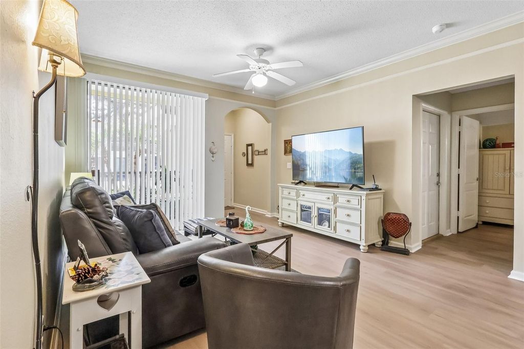 Image 16 of property listing at 12016 VILLANOVA DRIVE 102, Orlando, FL 32837