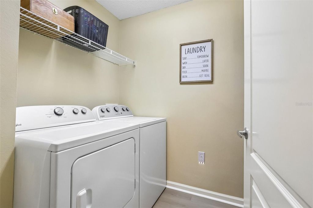 Image 26 of property listing at 12016 VILLANOVA DRIVE 102, Orlando, FL 32837