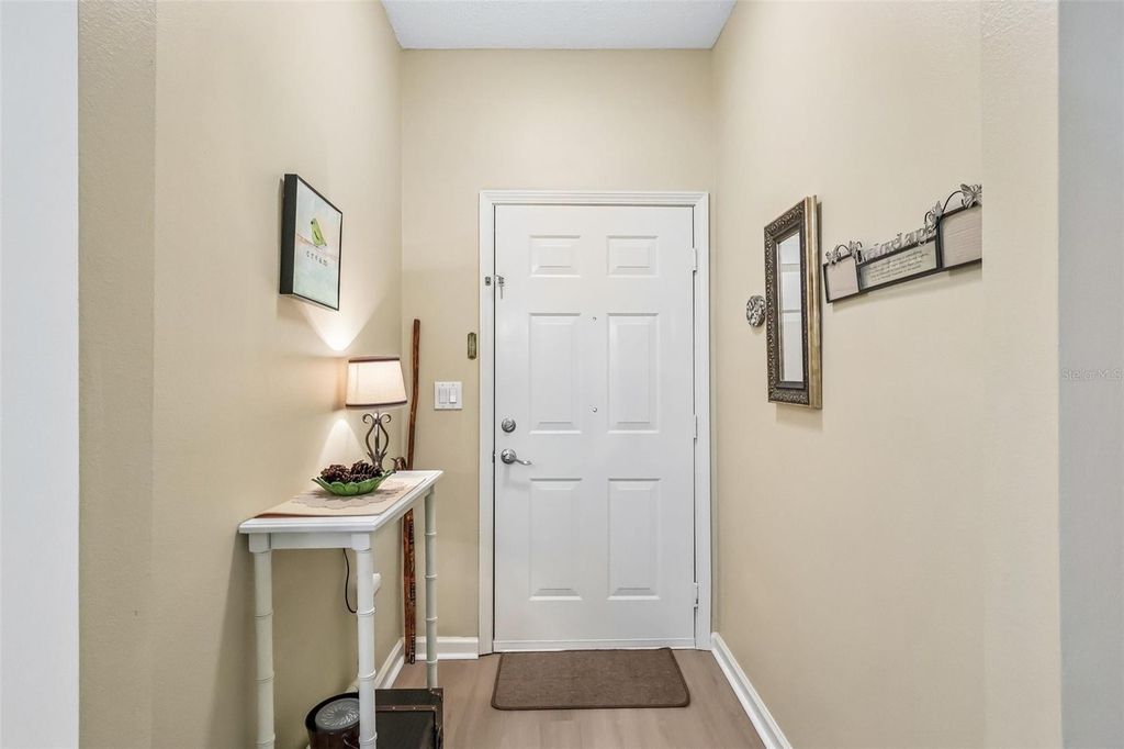 Image 5 of property listing at 12016 VILLANOVA DRIVE 102, Orlando, FL 32837