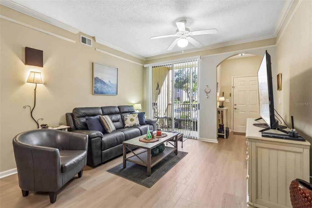 Image 8 of property listing at 12016 VILLANOVA DRIVE 102, Orlando, FL 32837