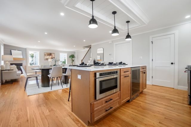 30 Maple St 2, Waltham, MA 02453