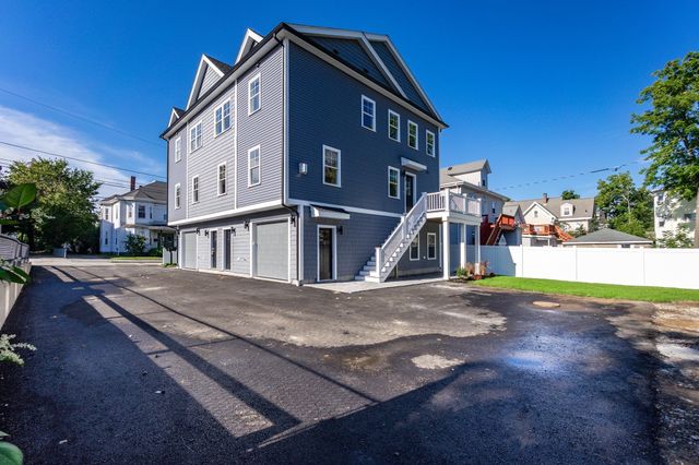 30 Maple St 2, Waltham, MA 02453