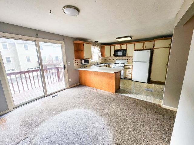 24 Andover Down, Nashua, NH 03063