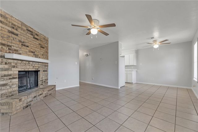 713 San Benito Drive, College Station, TX 77845