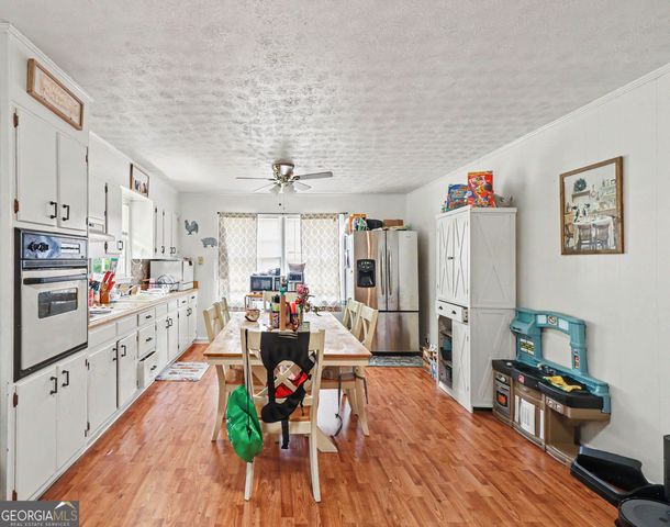202 Cherry Hill Drive, Calhoun, GA 30701