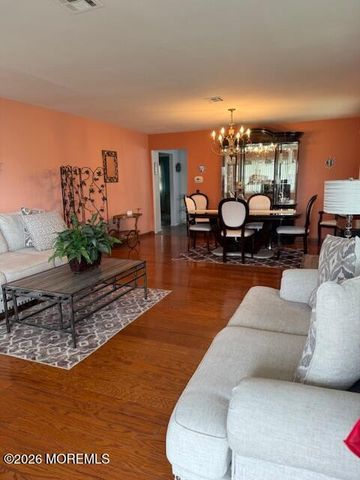 11 Monaco Court, Toms River, NJ 08757