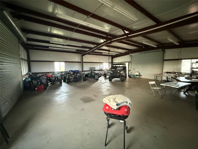 1240 Crooked Road, Cat Spring, TX 78933