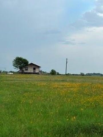 1240 Crooked Road, Cat Spring, TX 78933