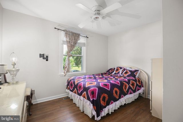 12012 GRANTWOOD DR, Fredericksburg, VA 22407