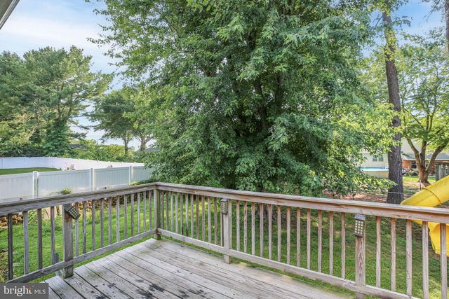12012 GRANTWOOD DR, Fredericksburg, VA 22407