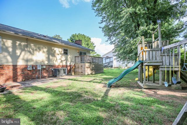 12012 GRANTWOOD DR, Fredericksburg, VA 22407