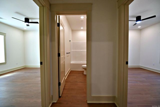 2016 S. Reine St., Mena, AR 71953