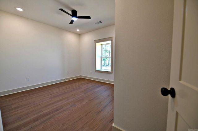 2016 S. Reine St., Mena, AR 71953