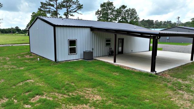 2016 S. Reine St., Mena, AR 71953