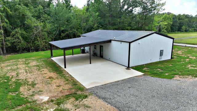 2016 S. Reine St., Mena, AR 71953
