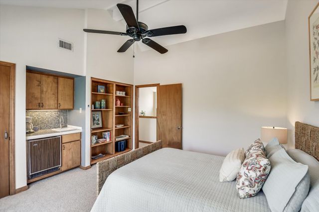 14900 Crosscreek DR, Austin, TX 78737