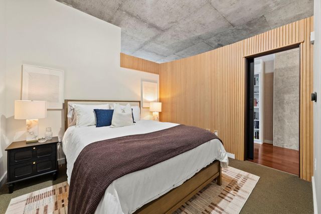 360 Nueces ST 2703, Austin, TX 78701