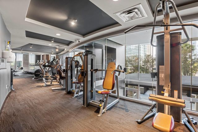 360 Nueces ST 2703, Austin, TX 78701