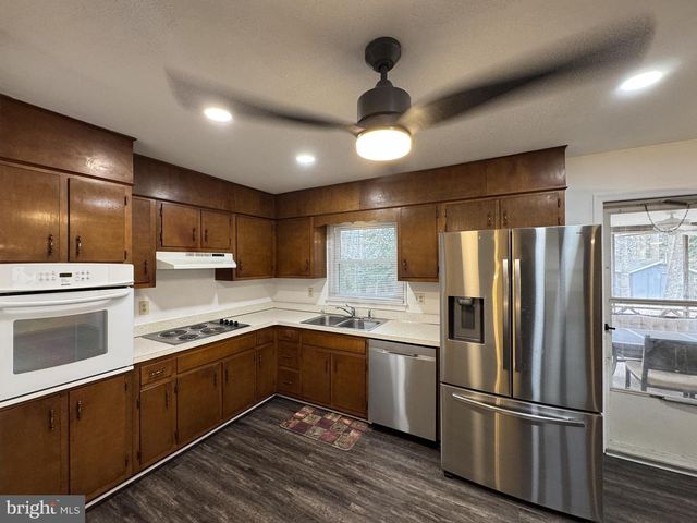 30170 CURTISS RD, Mechanicsville, MD 20659