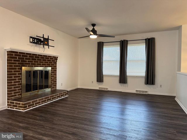 30170 CURTISS RD, Mechanicsville, MD 20659