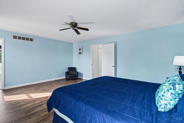 6054 bluffs, Liberty Twp, OH 45044