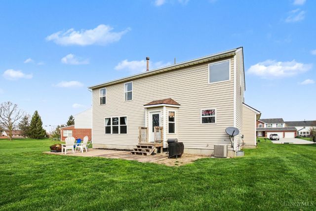 6054 bluffs, Liberty Twp, OH 45044