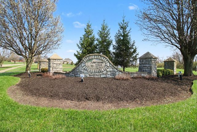 6054 bluffs, Liberty Twp, OH 45044