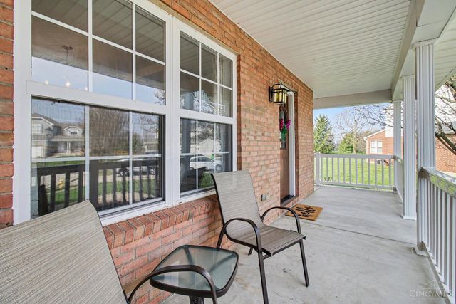 6054 bluffs, Liberty Twp, OH 45044