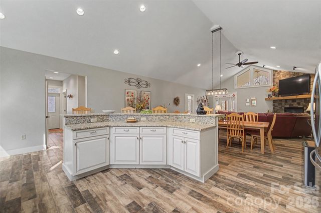 151 High Grove Parkway, Whittier, NC 28789