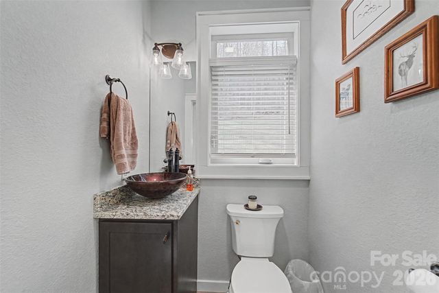 151 High Grove Parkway, Whittier, NC 28789