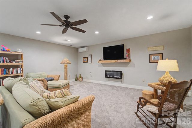 151 High Grove Parkway, Whittier, NC 28789