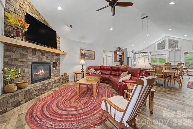 151 High Grove Parkway, Whittier, NC 28789