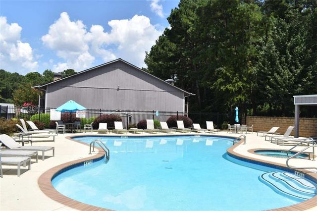 3923 Woodridge Way, Tucker, GA 30084