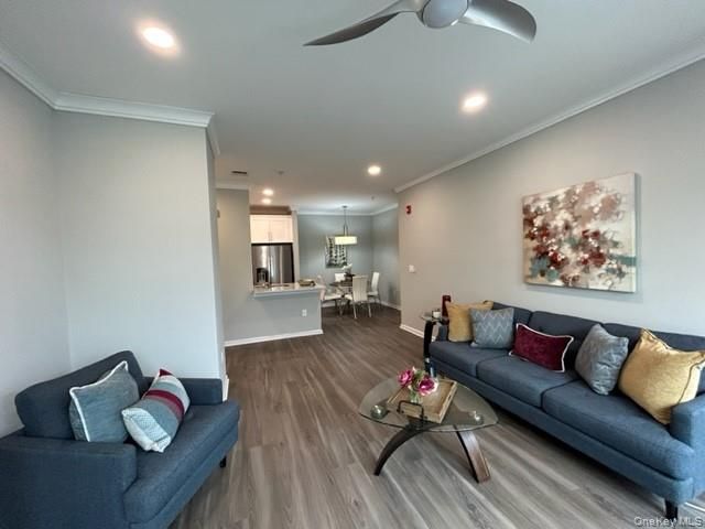 716 Charles Pond Drive 716, Coram, NY 11727