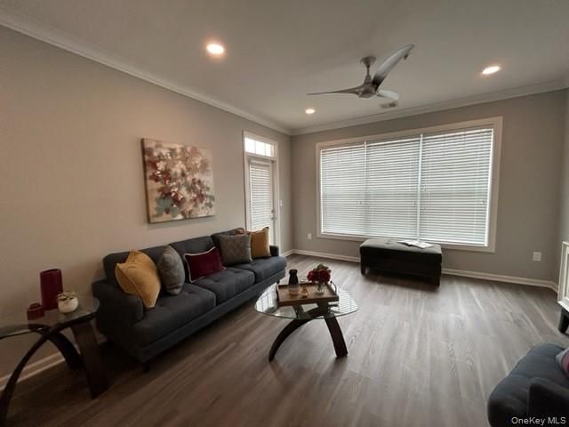 716 Charles Pond Drive 716, Coram, NY 11727