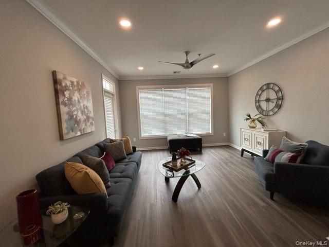 716 Charles Pond Drive 716, Coram, NY 11727