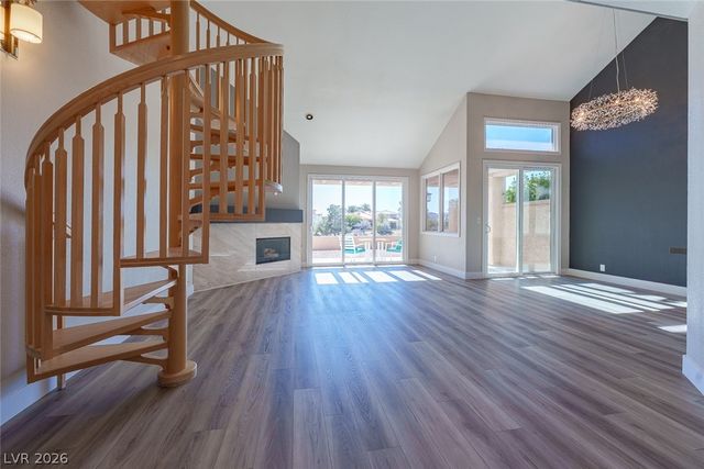 8185 Round Hills Circle, Las Vegas, NV 89113